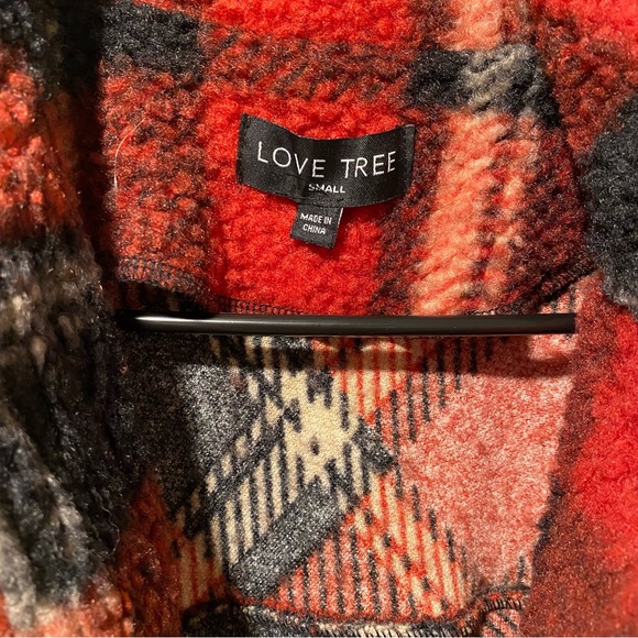 Love Tree Shacket Red Plaid Sherpa Style Flannel Shirt Jacket, Size S - Picture 6 of 6